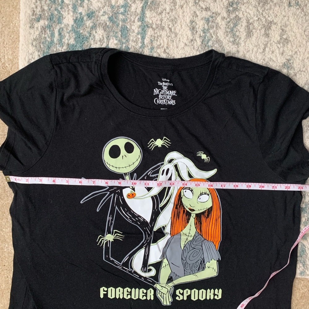 Disney Nightmare Before Christmas Jack and Sally graphic tee. Size XXL - New - Picture 5 of 5